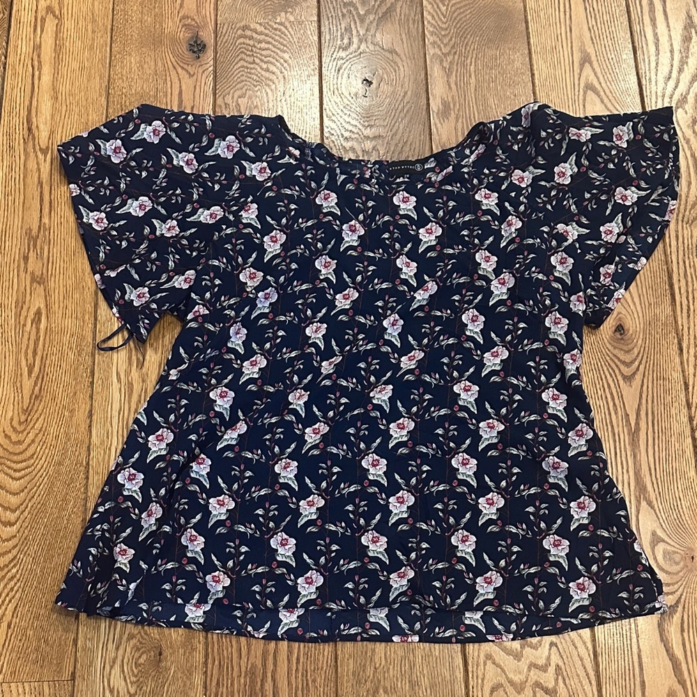 Floral Navy Women's Top
